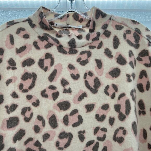 Lush Sweater Dress Womens Size Medium Cheetah Print Mock Neck Long Sleeve Soft - Picture 2 of 9